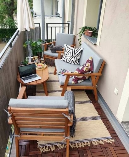 Cozy balcony seating in Dubai