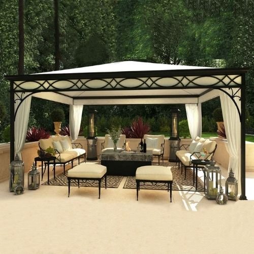 Outdoor gazebo furniture in Dubai