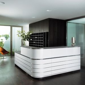Compact reception counter for office